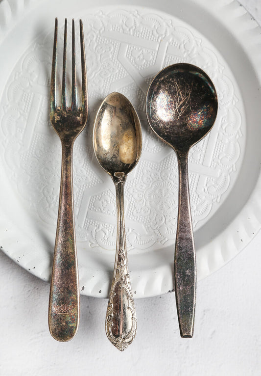 ELEGANT MATTE CUTLERY