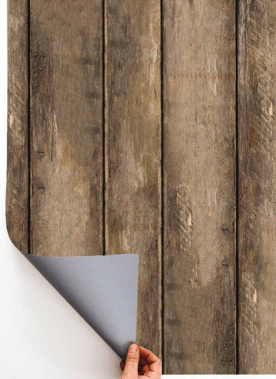 Sfondo fotografico per food photography in vinile con effetto legno rustico e vissuto, perfetto per scatti caldi e autentici.