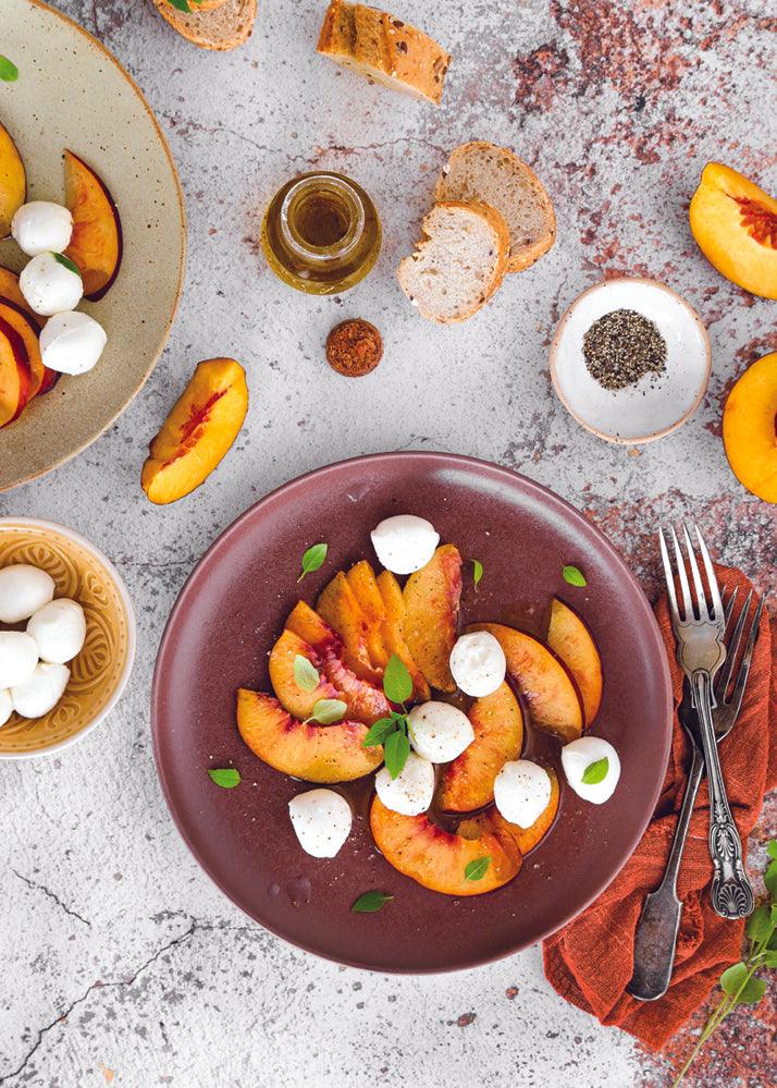 Sfondo fotografico NOCCIOLA, con texture di pietra grezza e rustica in tonalità chiare