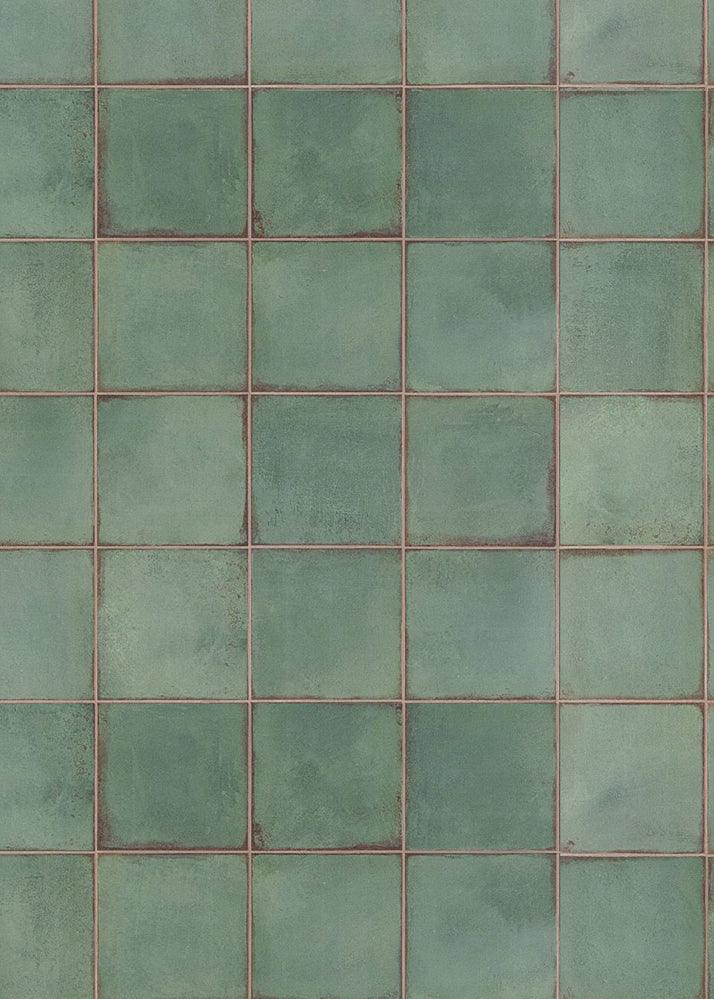 Lo sfondo "Pistacchio" presenta piastrelle di verde alternate con fughe marroni, creando un effetto retrò e dinamico. Perfetto per food photography