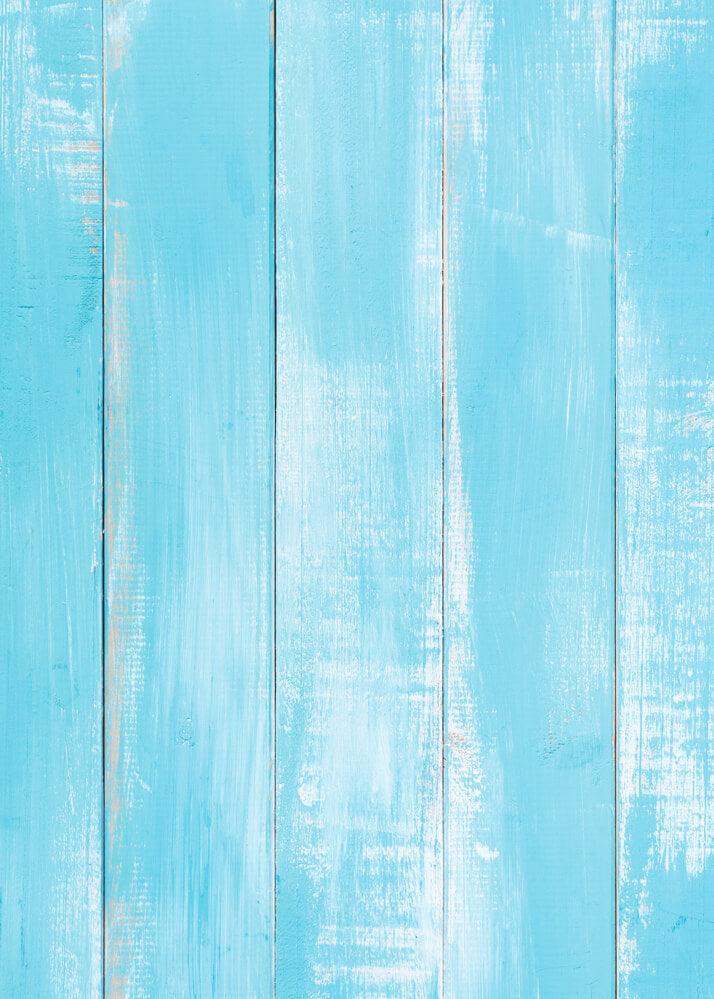 Legno azzurro a doghe verticali. Chiaro e rustico, dall'aspetto vintage e invecchiato. 