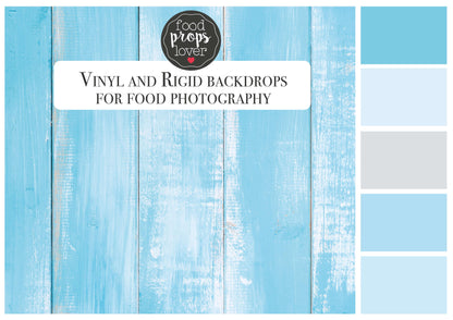 Legno azzurro a doghe verticali. Chiaro e rustico, dall'aspetto vintage e invecchiato. Palette colori