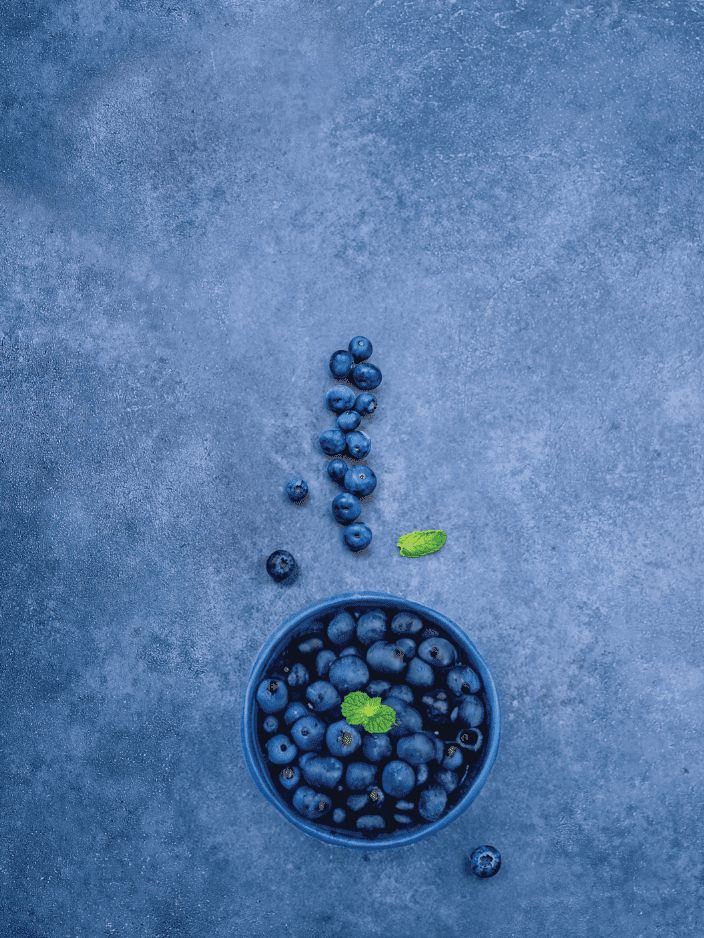 MIRTILLO: Sfondo blu ideale per food photography. Perfetto per gelati, bevande e cibi freschi, aggiunge profondità e contrasto naturale.