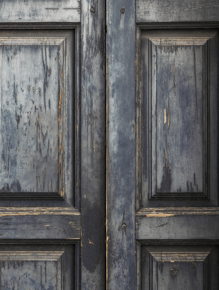 TALCO: Sfondo fotografico in legno usurato con tonalità carta da zucchero, rustico e nostalgico. Ideale per food photography elegante e accogliente.