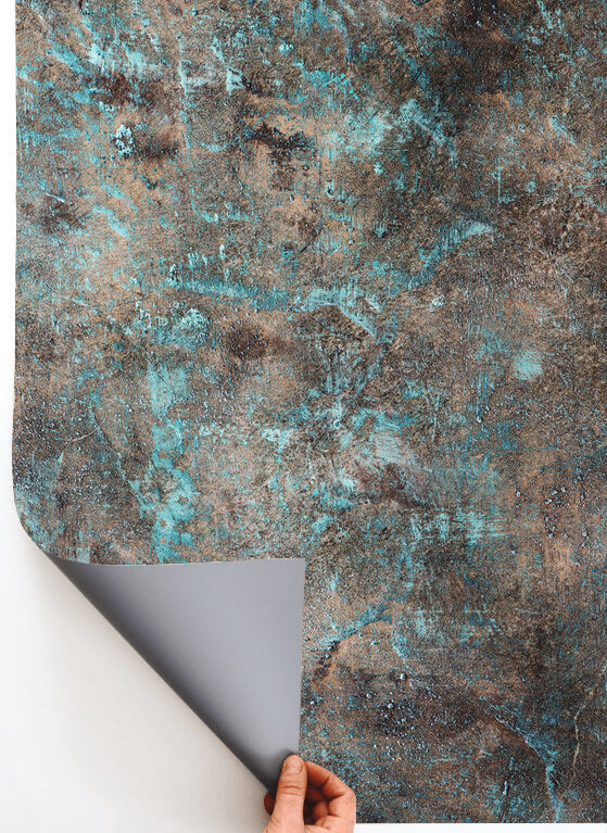 ZAFFIRO: Sfondo fotografico ruvido in tonalità fredde, perfetto per food photography estiva, drink e piatti in contrasto. Ideale come base o sfondo