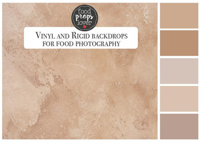 Sfondo fotografico TOFFEE in vinile, con texture ruvida e calda tonalità neutra, ideale per scatti eleganti e versatili, perfetto per food photography.