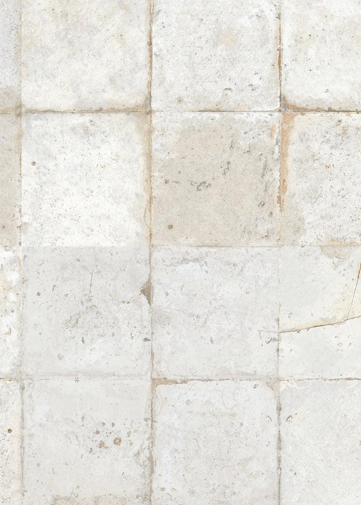 Piastrelle dall'aspetto retrò, segnate dal passare del tempo ma caratterizzate da una texture straordinaria e una palette dai colori tenui e discreti. Rievocano istapannello rigidoGALLIPOLI
