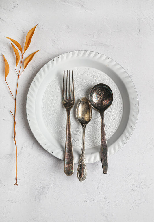 ELEGANT MATTE CUTLERY